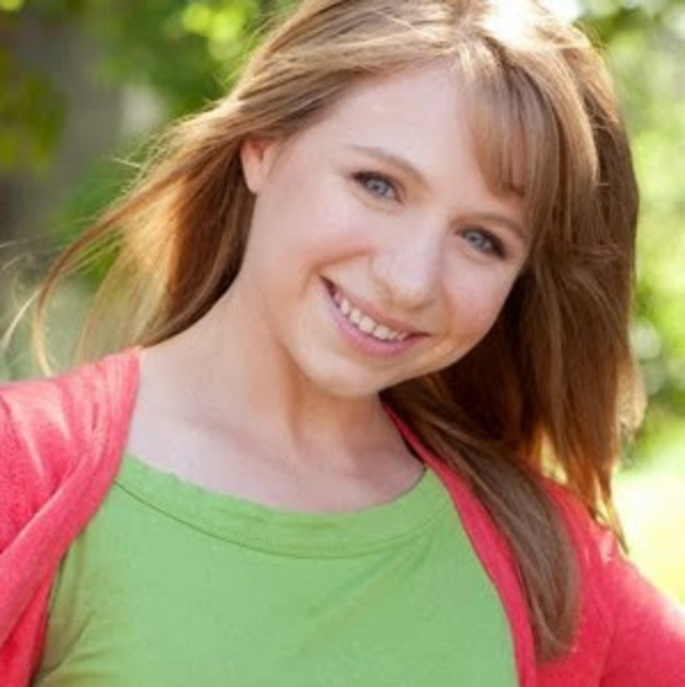 Meet your Posher, Lauren